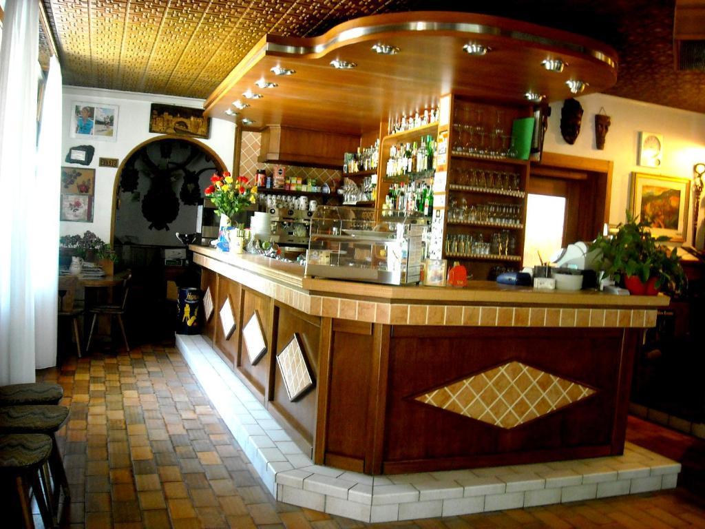 Hotel Faedo Pineta Extérieur photo